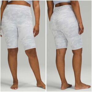 NEW Lululemon Wunder Under Short 10"*Ribbed Incognito Camo Grey White 6 W7BO6S